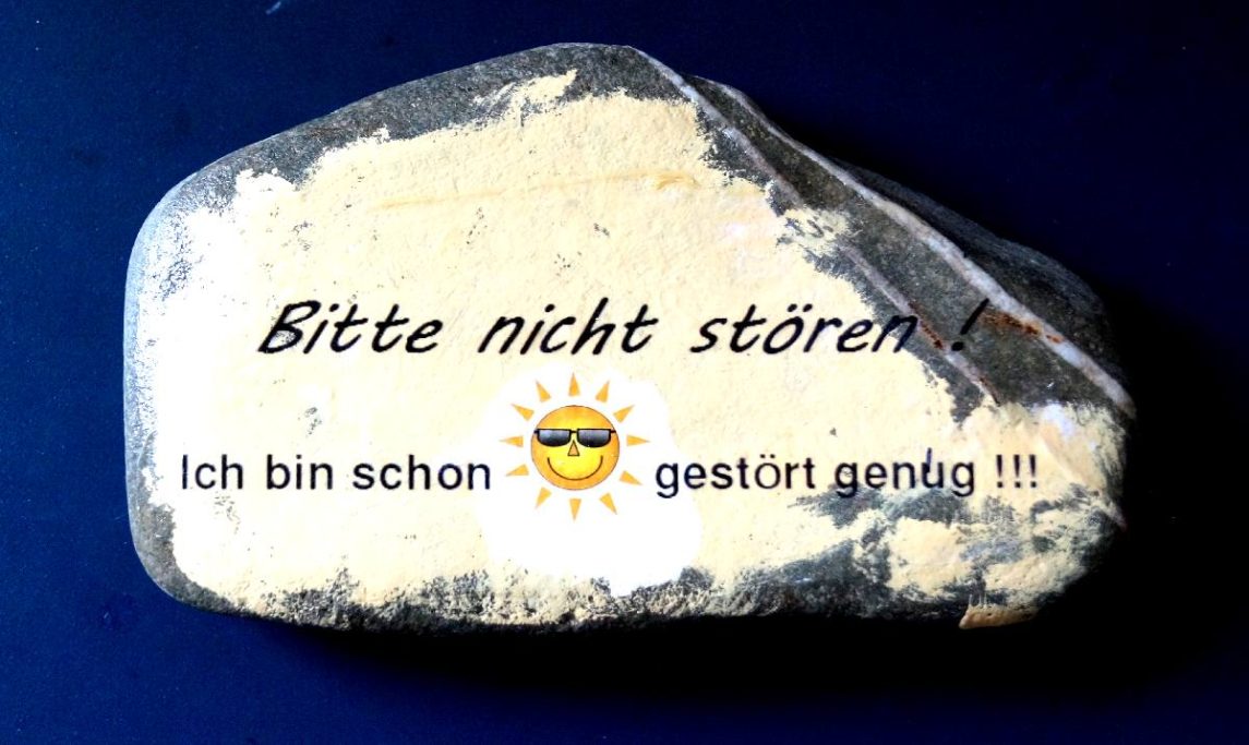 Pflicht ruft Glücksstein